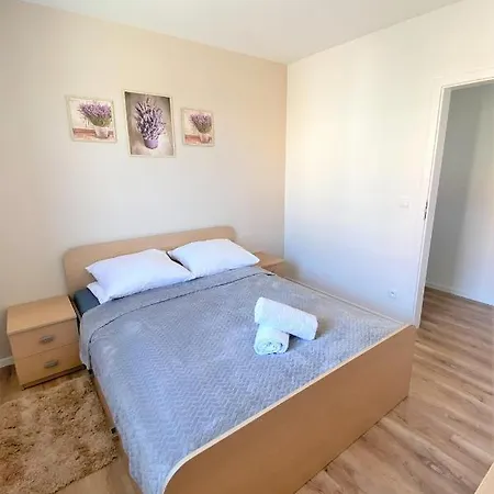 Apartament Solaris Mielec Exterior foto