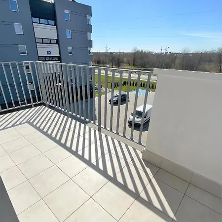 Apartament Solaris Mielec Exterior foto